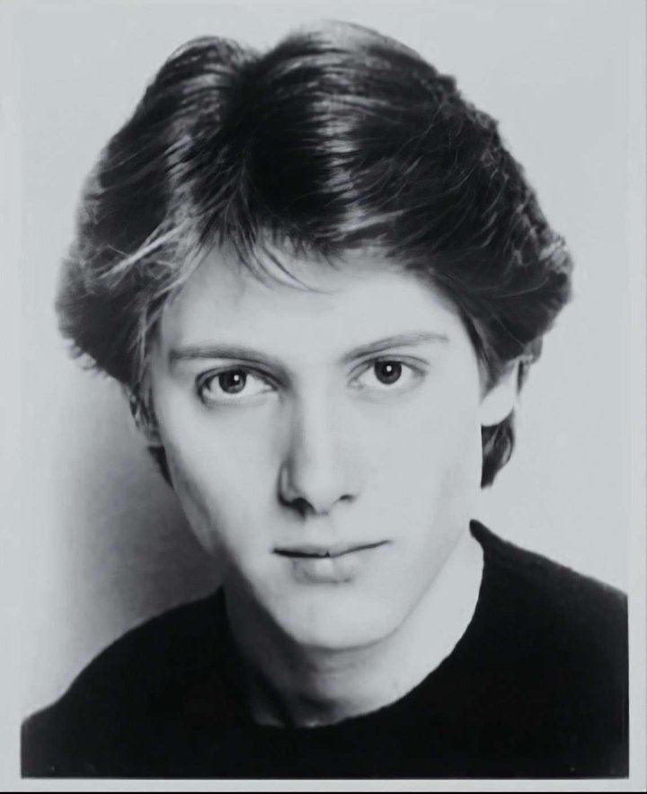 his cheekbones be cheekboning