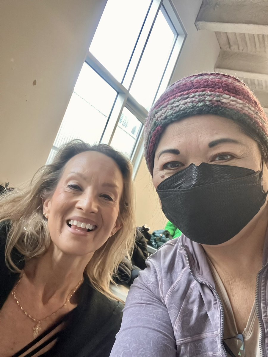 debrakato's tweet photo. Always great to find out you get to work with a friend! Even better to get an awesome hand made hat as a gift! Thanks again Angela Tang!
#ubcpactra #tvseriesfilming #crochetedhat #vancouver #backgroundperformer https://t.co/3IYCHwFwQn