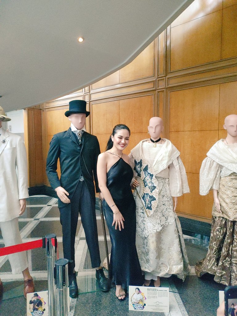 Banter on Twitter "ICON STATUS The costumes of the phenomenal