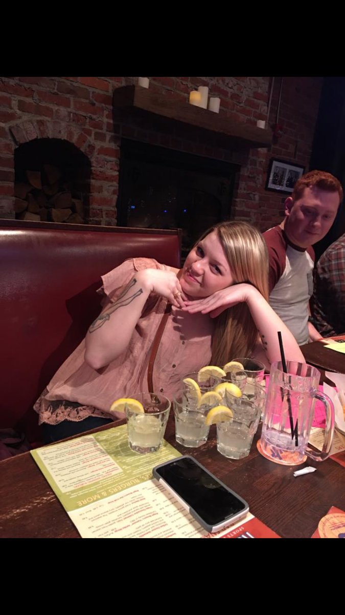 EmmaEnsweiler's tweet photo. 2016 was spent either out to sea or drunk in port. https://t.co/NXnMhlxZlJ