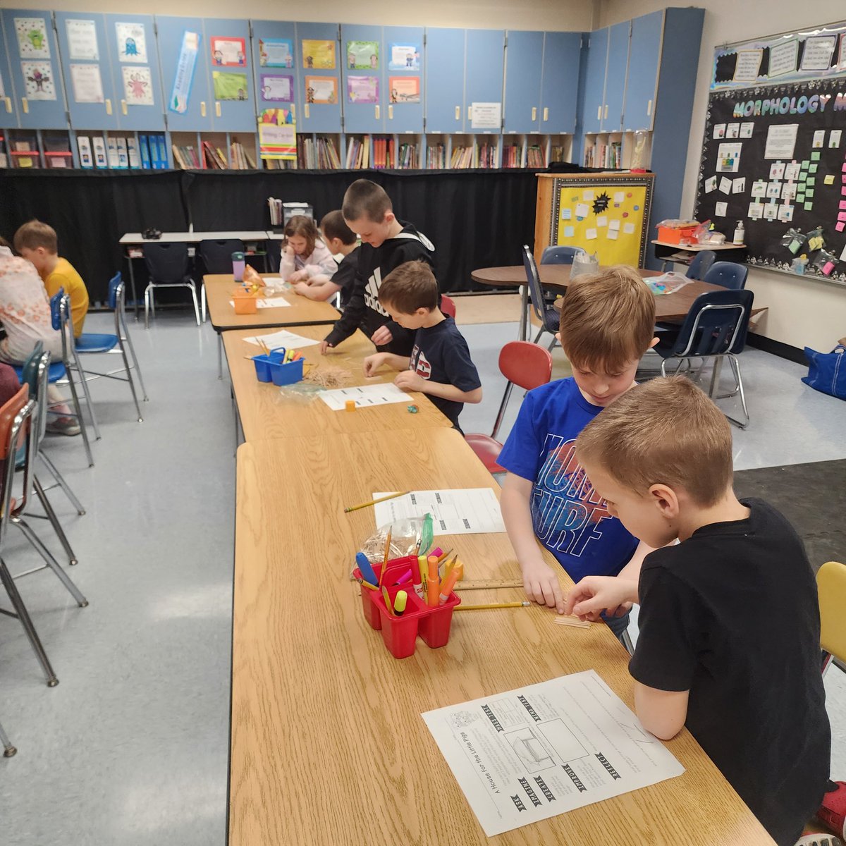RosasLearners's tweet photo. 2nd graders doing a stem challenge where they are building a house out of toothpicks that the big bad wolf can't blow down! #lmemagic #montimagic https://t.co/3clCZLr7s4