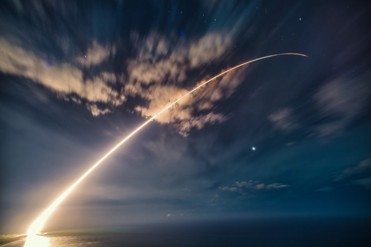 DeptofWar's tweet image. Another successful @INDOPACOM launch of a medium-range ballistic missile from the Pacific Missile Range facility in Kauai, Hawaii. Demonstrations like these are crucial in maintaining U.S. defense readiness and capabilities.