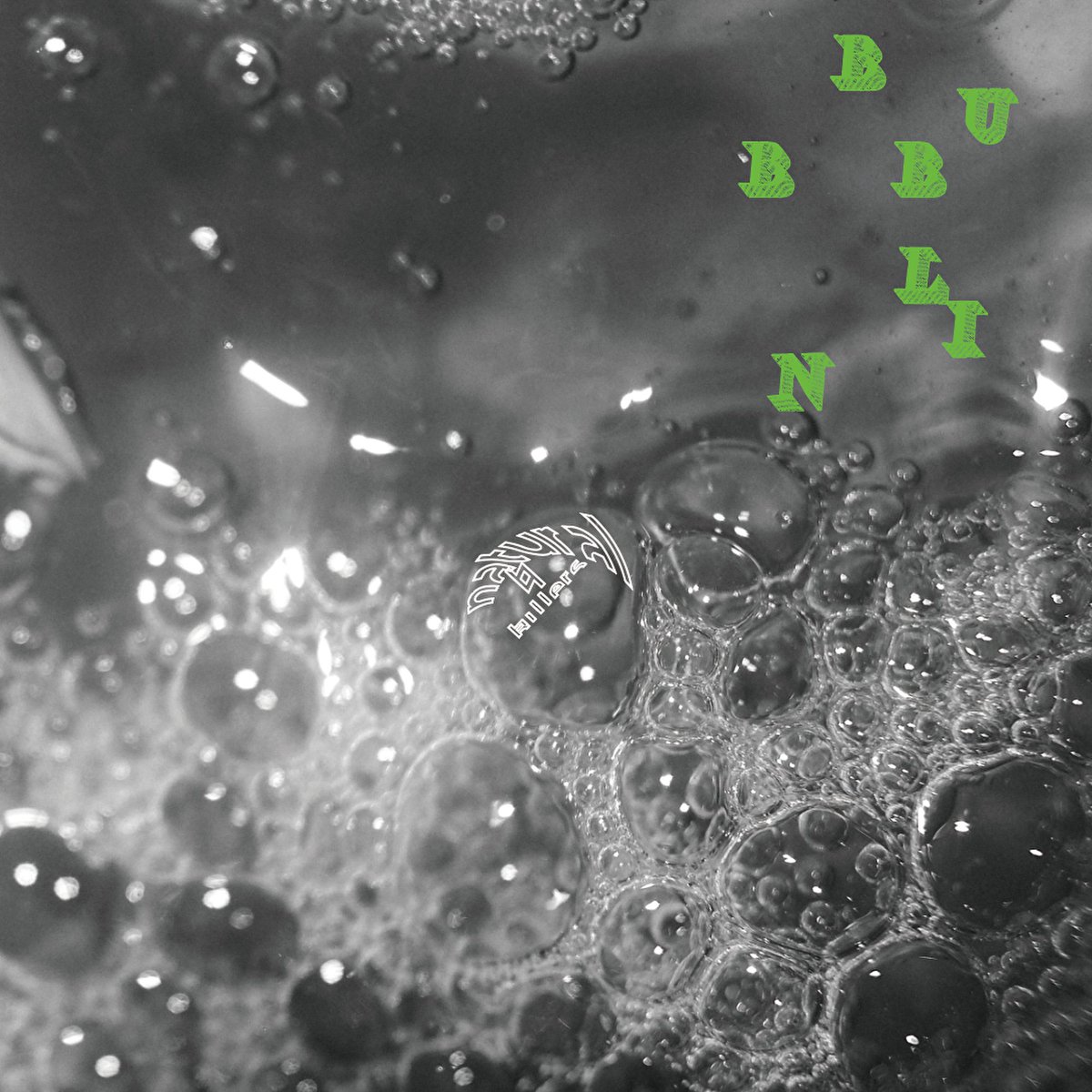 friends_hipland's tweet photo. [ #NewRelease ]

N4TURALKILLERS「Bubblin」(EP)
🎧https://t.co/soCDif7IMm

関西のストリートシーンを基盤に世界でも絶大なる支持を得てきたジャズファンクロックバンド。Jazzをベースにしつつも、ヒップホップやオルタナ、アフリカンミュージックなど様々な音楽の融合を試みた意欲作 https://t.co/yyhTolIMkc