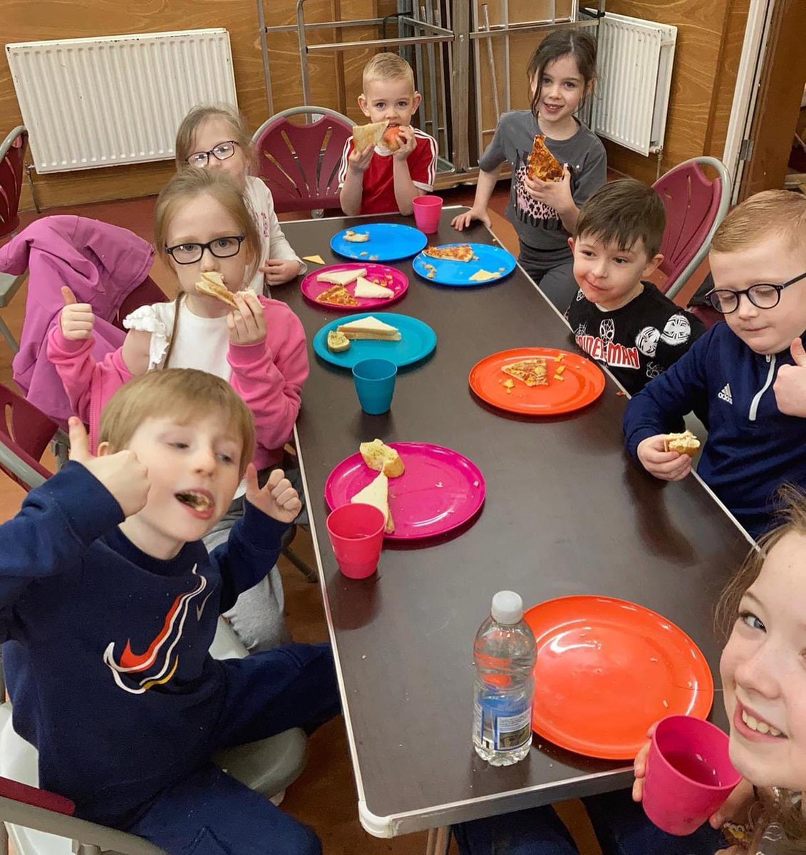 The first two days at the Barmulloch Spring Programme at <a href="/bcdcglasgow/">BCDC</a> have been so much fun! 😃
On Monday we had lots of fun in the sun, had pizza for lunch and made Easter baskets 🐣 
Yesterday we headed to Glasgow Green for a day out! 🍦 

Thanks #HoFoP &amp; <a href="/cashforkids/">Cash for Kids</a> for trip