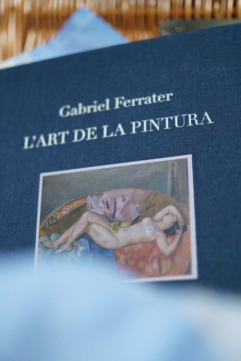 Obrador Edèndum (@oedendum) on Twitter photo "Ut pictura poesis", deia Horaci.
@PerePrats4 presenta "L'art de la pintura" de Gabriel Ferrater a l'<a href="/Ateneu/">Ateneu Santcugatenc</a> , convidat per <a href="/MSantaeulalia/">Miquel Santaeulalia</a> de <a href="/FerraterGabriel/">Associació Gabriel Ferrater - Sant Cugat</a> , amb la col•laboració de FIRART Sant Cugat.
#Ferrater #Pla #Fuster #Sunyer #Picasso #Nonell
*
youtube.com/live/0jSJI3X0K… "Ut pictura poesis", deia Horaci.
@PerePrats4 presenta "L'art de la pintura" de Gabriel Ferrater a l'<a href="/Ateneu/">Ateneu Santcugatenc</a> , convidat per <a href="/MSantaeulalia/">Miquel Santaeulalia</a> de <a href="/FerraterGabriel/">Associació Gabriel Ferrater - Sant Cugat</a> , amb la col•laboració de FIRART Sant Cugat.
#Ferrater #Pla #Fuster #Sunyer #Picasso #Nonell
*
youtube.com/live/0jSJI3X0K…