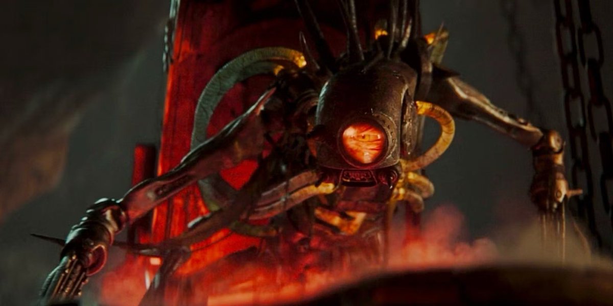 ahsokasgoggles's tweet photo. // the mandalorian spoilers #TheMandalorian     //
-
-
-  
so i guess for a brief second this thing was the ruler of mandalore and rightful wielder of the darksaber lmaoo https://t.co/OUDQD2sGvm