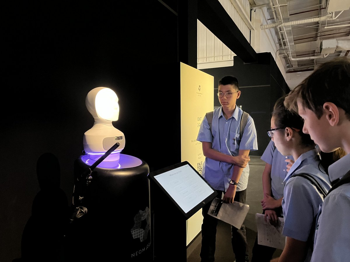 BISRHumanities's tweet photo. The students made BISR proud and received high praises from the exhibition staff for their exemplary behaviour and engagement. #BISRLineTrip
#BISRYear8  #BISRHumanities #BISRAlHamra  #BISREnrichment https://t.co/97fBPmCNBK