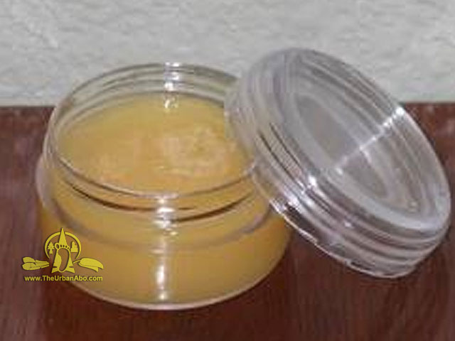 TheUrbanAbo's tweet photo. [FREE TUTORIAL] How to: Make a Multi-Purpose Herbal Salve: Yarrow &amp; Plantain >>  #survival #survivor #primitiveTechnology #bushcraft #prepper #SHTF #salve #herbal #oil #beeswax #plaintain #yarrow @TheUrbanAbo https://t.co/Sxjs0hjqMI