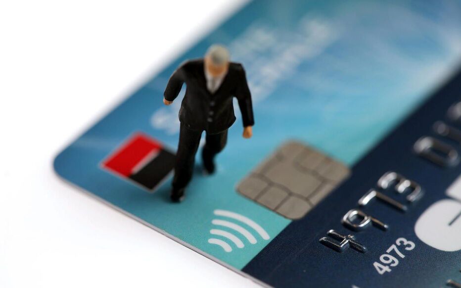 [Presse] Article <a href="/le_Parisien/">Le Parisien</a> "De plus en plus de banques se mettent au #cashback" par <a href="/VictorTassel/">tassel victor</a>

➡️ Au delà d’offrir du #pouvoirdachat, l’enjeu pour les banques se trouve également dans la #fidélisation de leurs clients...  <a href="/BenoitGruet/">BenoitGruet</a>

👉 bit.ly/cashback-lepar…
