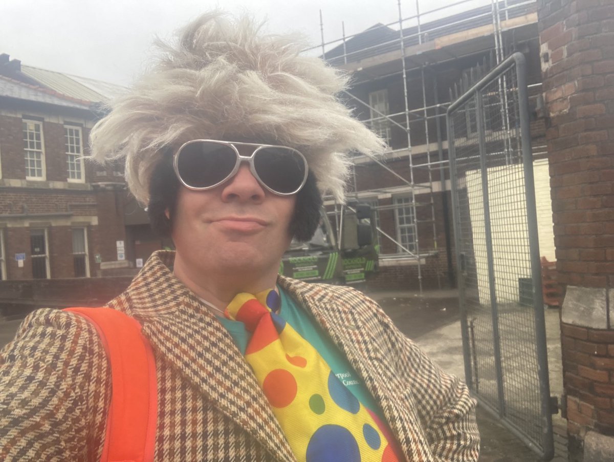 Philip Watson tweet media