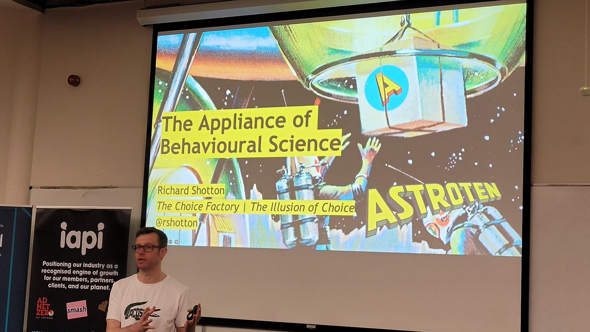Pt78global's tweet photo. Pt78 out and about this morning to learn more about the application of behavioral science.  #MarketingPower @IAPI_Updates https://t.co/Qn9yRa6wEm