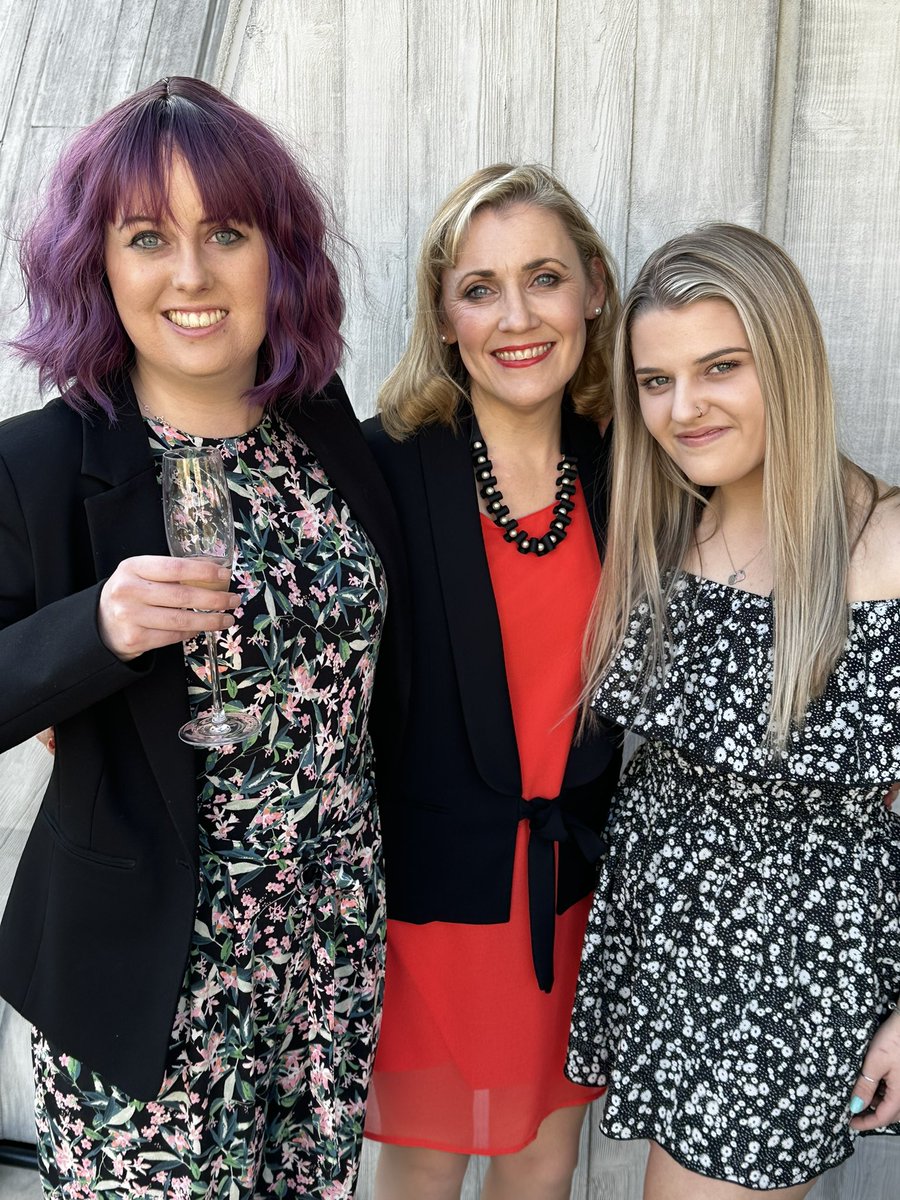 shitscaredmum tweet media