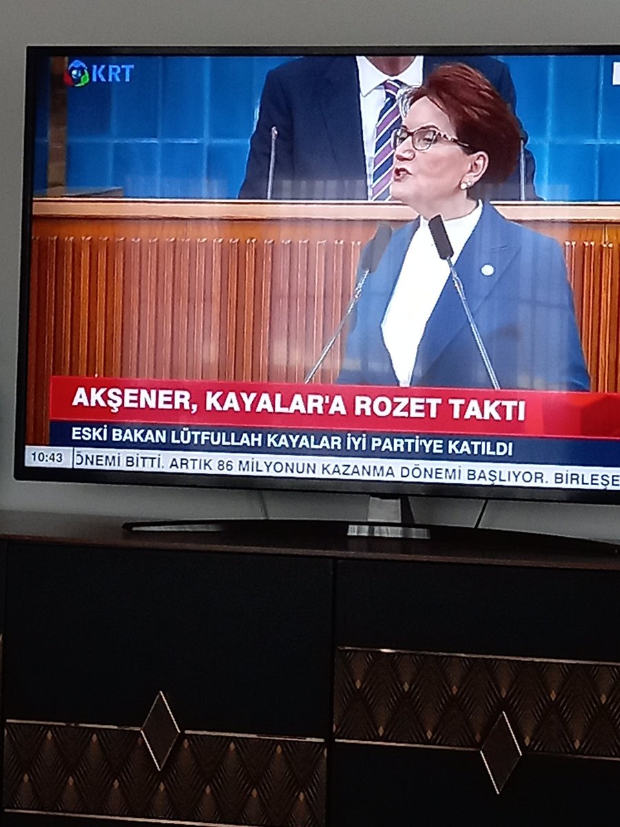 cankiriiyiparti's tweet photo. “Sandığa gittiğinizde, Sizlere öğrenilmiş çaresizlik prangaları takanlar ile kahrolsun istibdat yaşasın hürriyet diyenler arasından bir seçim yapacaksınız gelecek sizin ellerinizde gençler.”@meral_aksener #SözVeriyoruz https://t.co/zImuWwdXPn