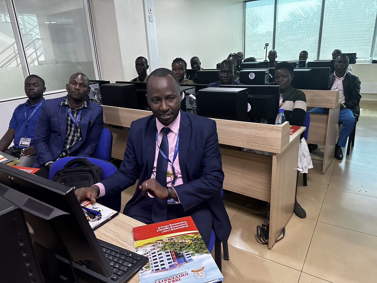 isbatkampala's tweet photo. Empowering our police force with the knowledge and skills to combat cyber threats and protect our nation's digital infrastructure. Proud to host a successful cyber security training for Uganda Police Force! 🚨💻🛡️ #CyberSecurity #UgandaPoliceForce #ProtectingOurNation https://t.co/fIYU0zTUFx