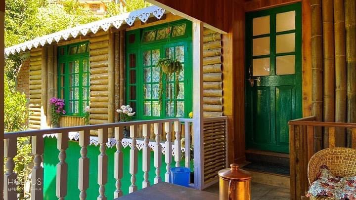 hoetusecostay's tweet photo. If you are in search of a serene and tranquil retreat, our homestay in Darjeeling Suburban is the perfect choice for you. Call us at 9733334644 download HOETUS app 👉 https://t.co/19bGzvVwxq  #hoetusecotourism
@TourismBengal @SuPriyoBabul @MamataOfficial #ecofriendly #homestay 🚘 https://t.co/at2Vz5vEKE