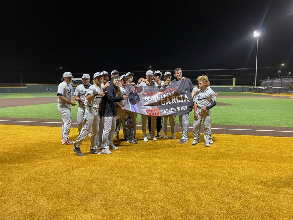 Proud to have had the opportunity to reach 100 wins as the Head Baseball Coach at Hanks High School. Couldn’t be done without my amazing family, my coaching staff who’s been with me the whole way, and our student athletes we’ve had the pleasure of coaching.
#KingdomOfChampions