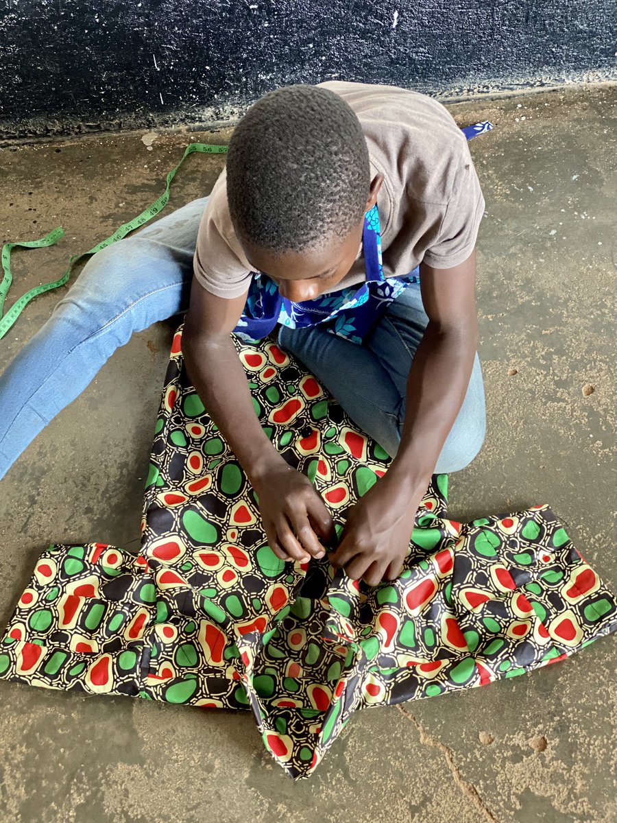 Aksum 15 our only boy in our class! He heads their family at home, when we were conducting our home visits he insisted that he can learn and do something! One and half months at the academy he makes simple garments which he sells in weekend markets to support his siblings 💚💚💚