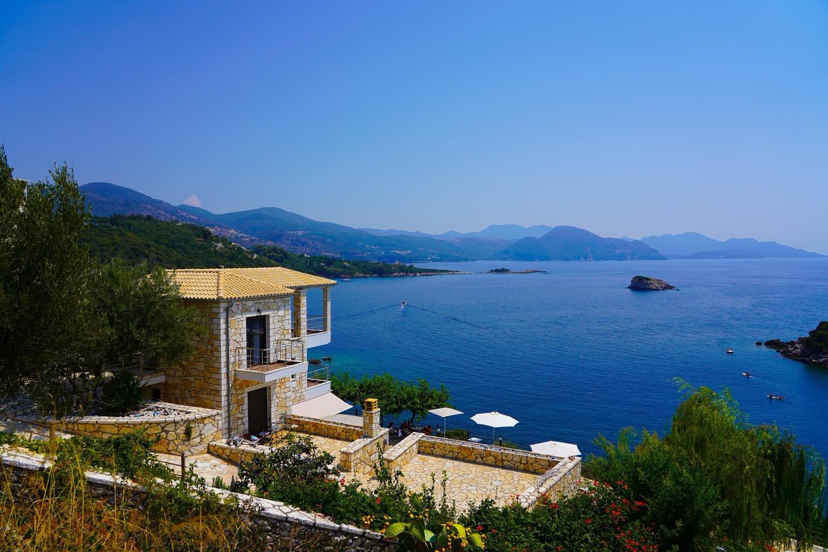 Good morning world! ☀️ Wishing everyone a happy and productive day. #goodmorning #startthedayright 
Epirus, Greece