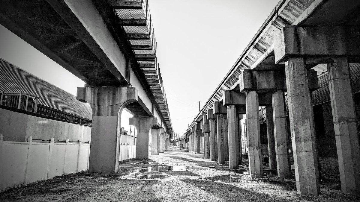 vintiga's tweet image. Random Spot

#RandomSpot #ChillyMorning #StLouis #DowntownStLouis #WalkAbout #BlackAndWhite #BlackAndWhitePhoto #PixelPhone #Pixel7 #Pixel7Pro