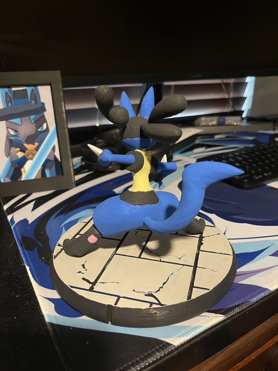 Overlandink371's tweet photo. Recent 3d print I made and painted myself with the eyes based of my sona, I think it came out amazing https://t.co/DayaISCUBs