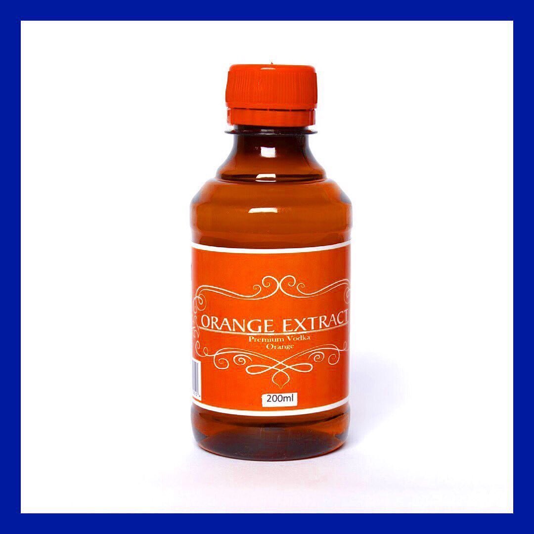 Naisenya's tweet photo. Premium Orange & Lemon Extracts 🍊🍋🍊🍋🍊🍋
200ml - Ksh.1950/= each
☎️: 0739959662
⠀⠀
Happy Baking!! 😋😋😋😋😋
#Lemon #LemonExtract #igNairobi #Kenyafoodie #ArtisanalGourmet #NaisenyaFoods 💯 https://t.co/XVAVyDEiJW