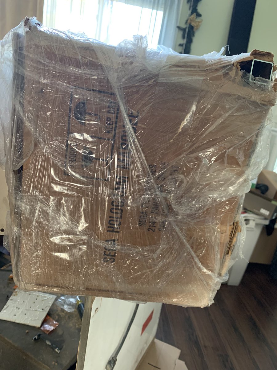 TimeTraveler30A's tweet photo. I wish to apologize for my very long absence. I finally acquired the new &amp; unused lenticular marquee sign, but I still feel the need to make my Time Traveler arcade cabinet more special for my Time Traveler family members &amp; their fans. Last piece to find is the Japanese sign https://t.co/yVv0e9V6EC
