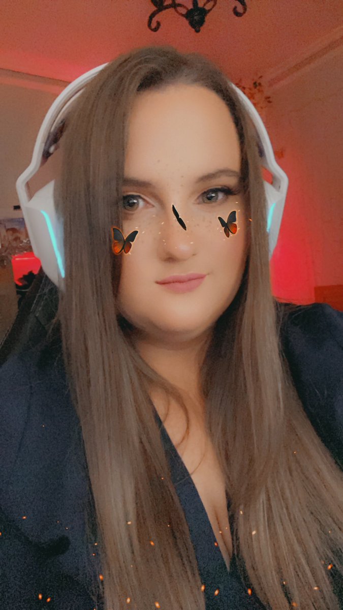 TazzalDazzal's tweet photo. Living my best nursing life! Hope to be live on Good Friday and Easter Saturday! Hope to see you all soon! 

#twitch https://t.co/Sjnd1hW6Ah