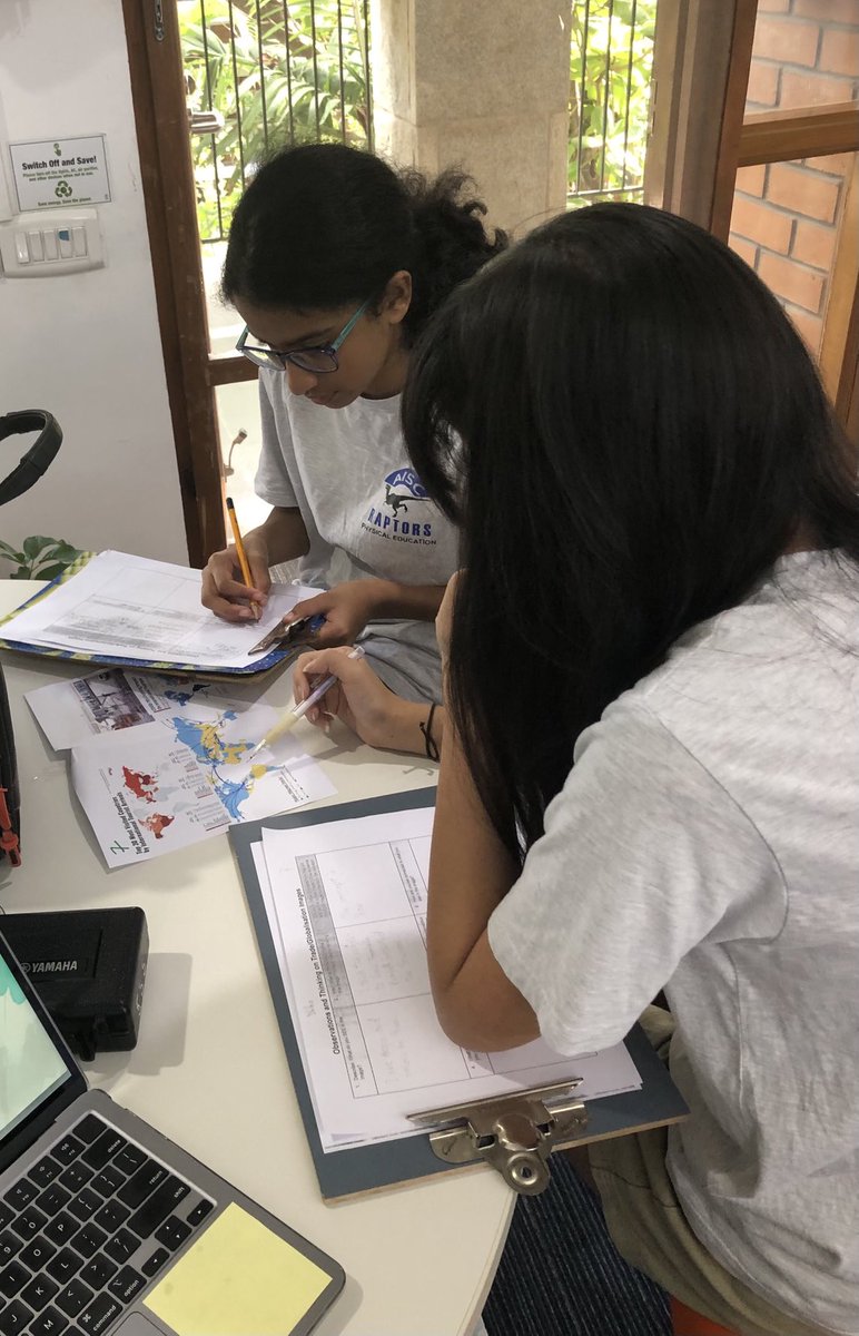 LaRae Davis tweet media