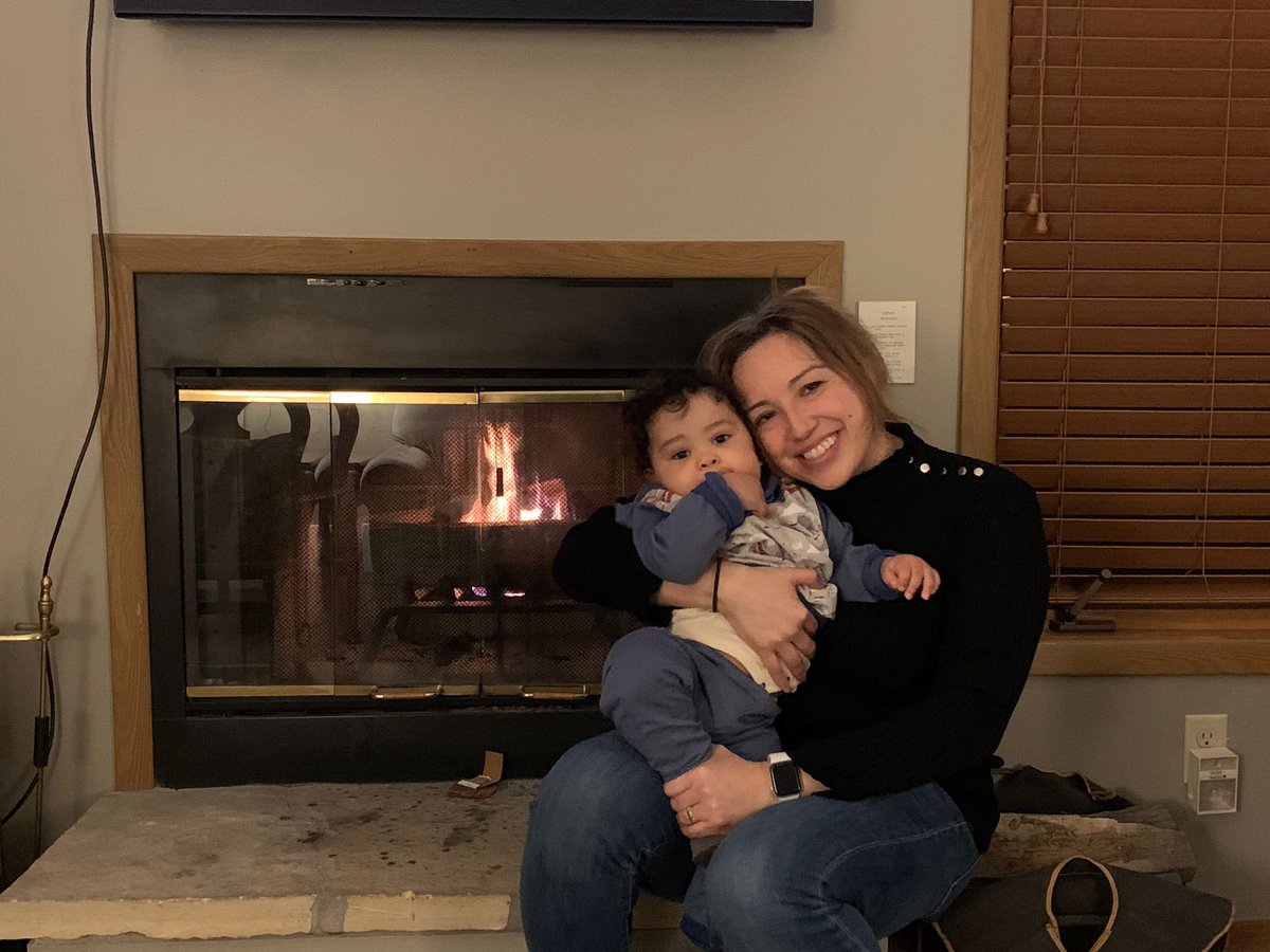 ChicagoHacemos's tweet photo. Before the day ends, we want to wish a very Happy Birthday to our fearless leader, @D_A_Delgado ! 

Thank you for everything you do for our chapter and @HACEMOSatATT on a national scale! We are lucky to have you and hope you have an amazing day! 🪅 🎉🎂🥳

#HACEMOS #HACE #ATTERG https://t.co/rwdFyN5FaK