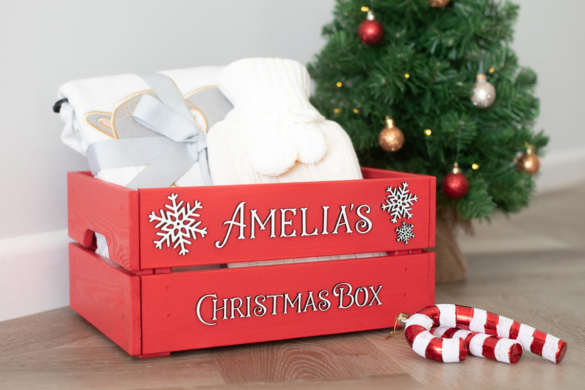 Red Christmas Eve Box, Christmas Crate, Painted Wooden Box, Gift Box Personalised tuppu.net/834fbe48 #weddingsignage #Etsy #HoneywellWeddings #Bridetobe #rusticwedding #Wedding #GrandchildrenGift