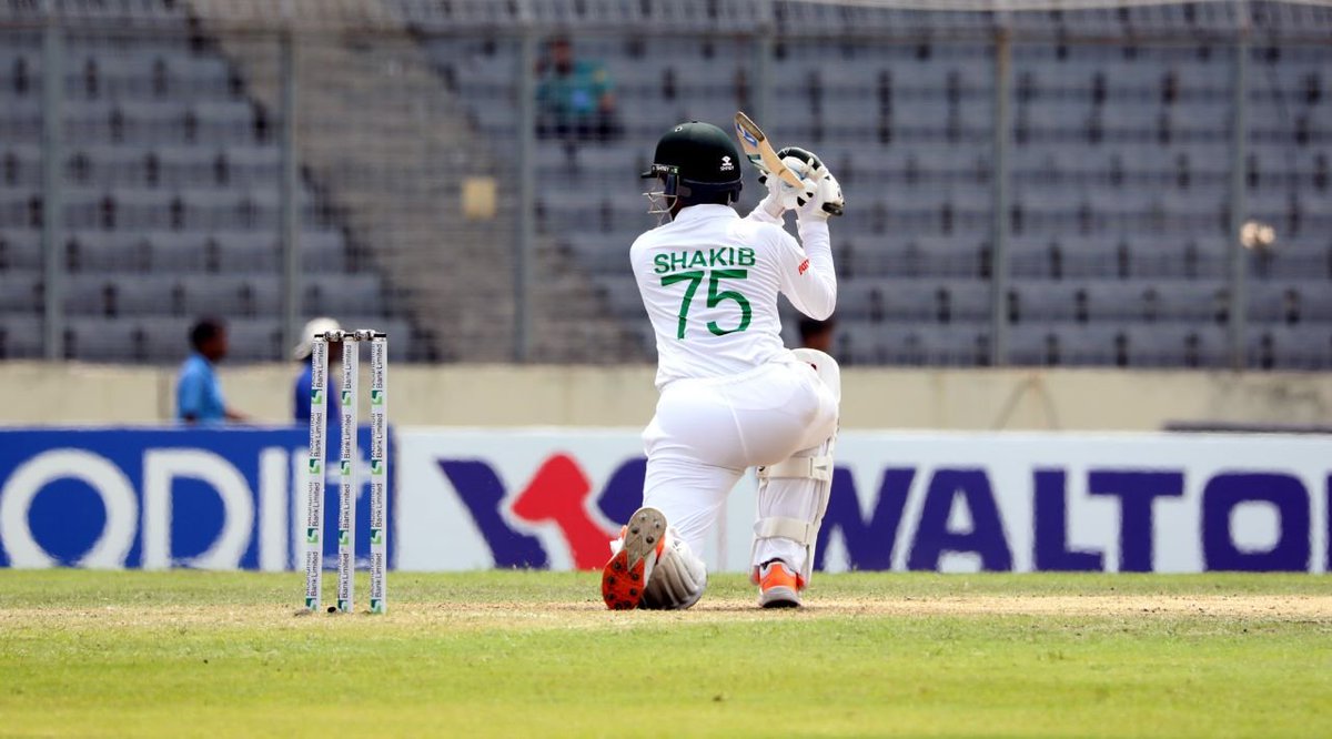 shihabahsankhan's tweet image. Shakib scored his last test hundred in 2017, 6 years back 

#BANvIRE #SAH75 #Shakib
