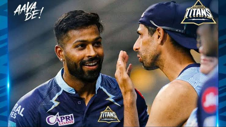 Paarth35767651's tweet photo. The Coach Captain Combo we Want🥹❤️
Such Calm minds❤️
#HardikPandya 
#asishnehra https://t.co/wQWHjckWNp