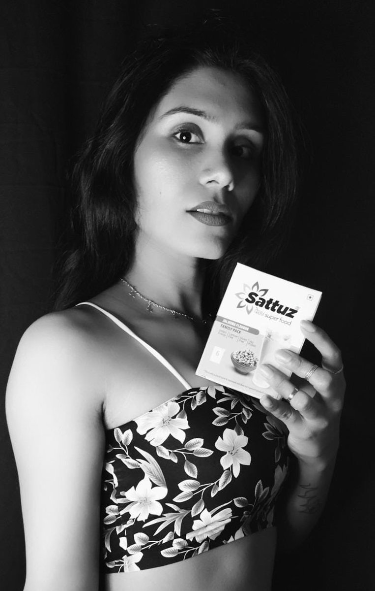sattuz's tweet photo. Read Wednesday as Win-This-Day and cruise through your mid week blues with Sattuz and Yoga. 😊💚🤘
Order now from https://t.co/4bwjQBtlhn
Free delivery all India ✅
#yoga #sattuz #wednesdayvibes #wednesdaymotivation #wednesday #midweek #GoodHealth #goodhealthgoodlife https://t.co/MzxqMPFdyY