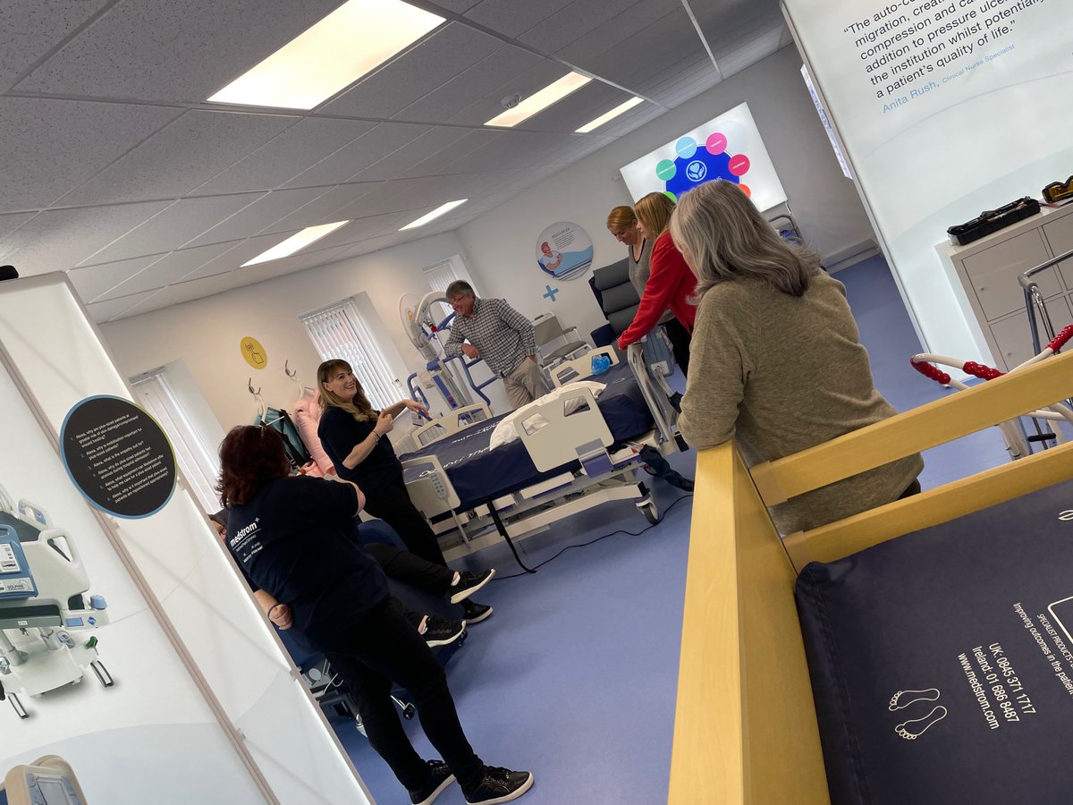 MedstromUK's tweet photo. We love how much our customers enjoy visiting the #MedstromAcademy ๐
Last Friday, we held another successful workshop on managing #plussizepatients with #dignity and care, supported by the right #bariatricequipment selection๐
Book your visit today ๐
https://t.co/42NFd0urGL https://t.co/vhXFACY1y2