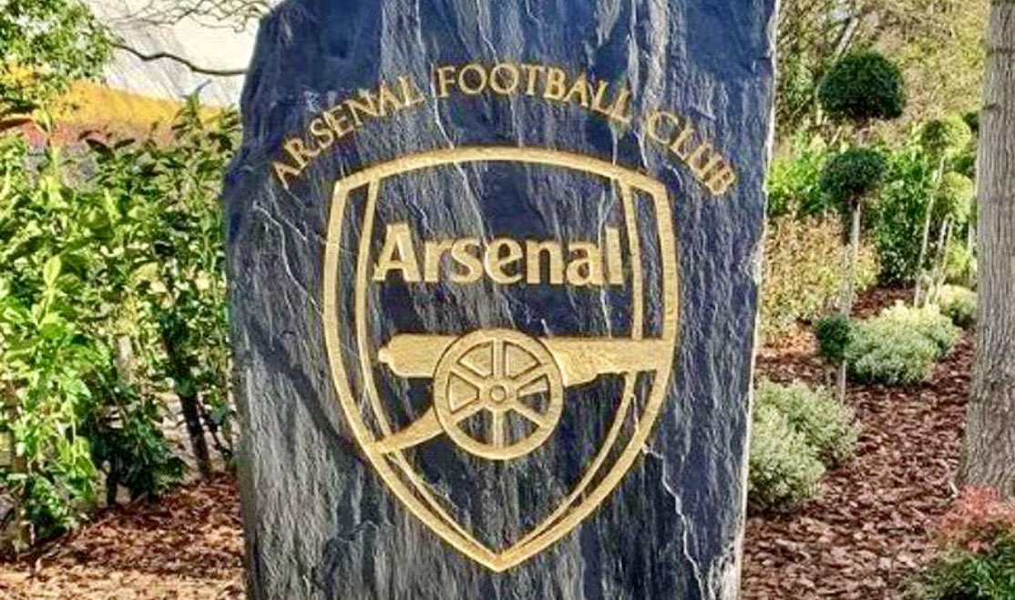 JoshCoomber91's tweet photo. Very late update but what a great few months it has been in my new position as First Team Scouting Analyst at Arsenal F.C!  #newjob #football https://t.co/1EehQtj23r