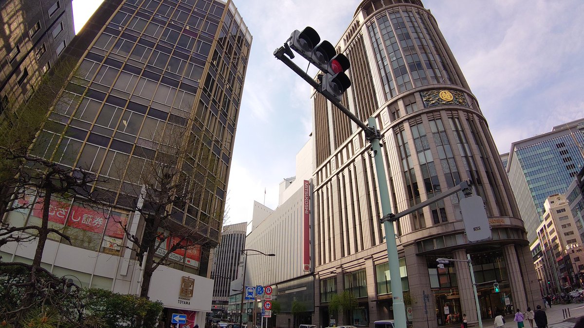 「俺「あっあのォあ、トッ、トロッコ電車のふひっカードのあのトロッコやってないのカー」|石坂ケンタ@単行本８巻発売中です！！のイラスト