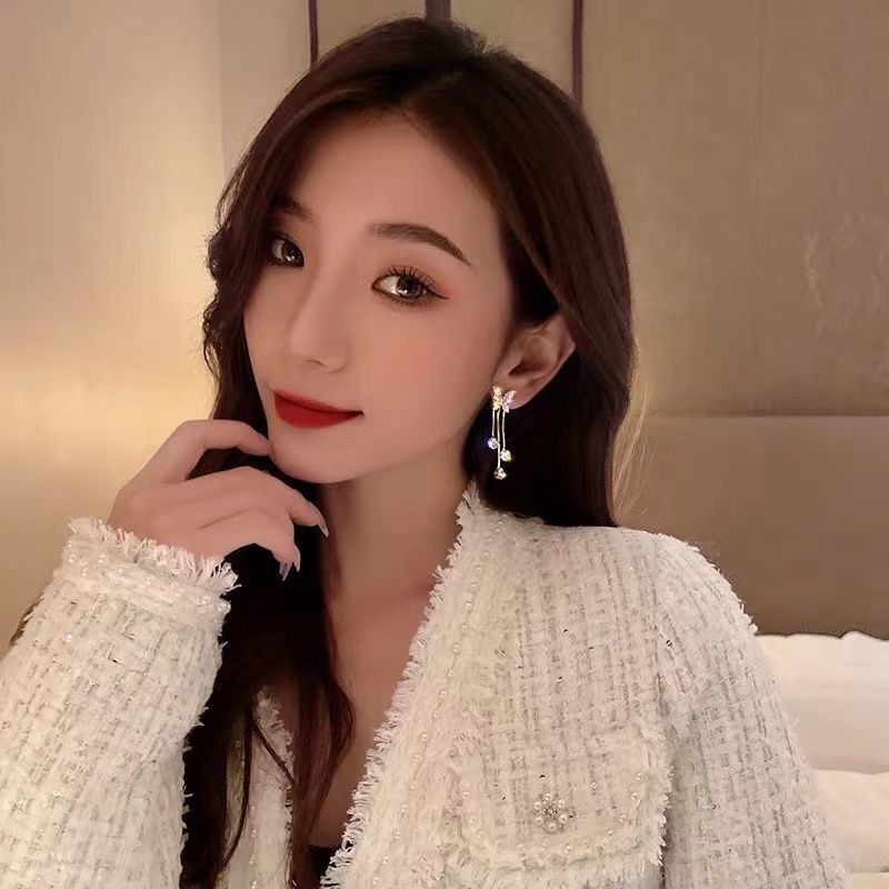 VembleyFashion's tweet photo. Elevate your #style with these sweet little Korean #earrings.
#Vembley's gorgeous #Korean #earrings are perfect for anyone who wants to add some charm to their outfit without making it too hard on their pockets.
https://t.co/JZ5ly7VcOJ
#contemporary #jewelry #jewelryaddict https://t.co/IzNAqKZadn