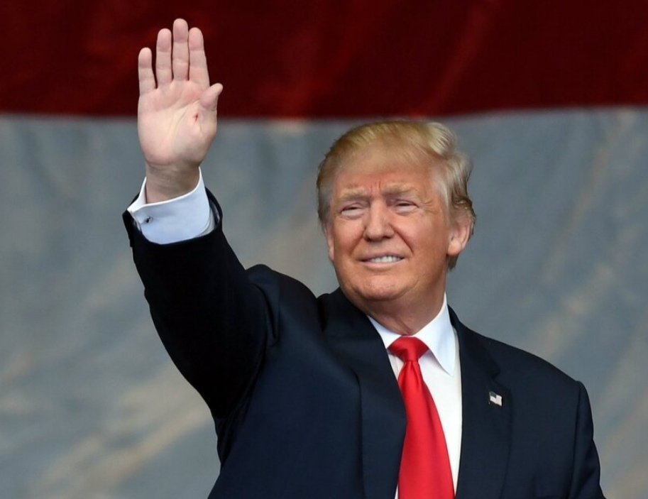 shanolivers's tweet image. #Antiwhite Talking Heads persecute Donald Trump for being the Avatar of "White Christian Nationalism". Another words.. white, moral, Patriots.
#GetTrump is a proxy for
#GetWhitey.
If you're a White Man of the West..
They hate you and want you dead.