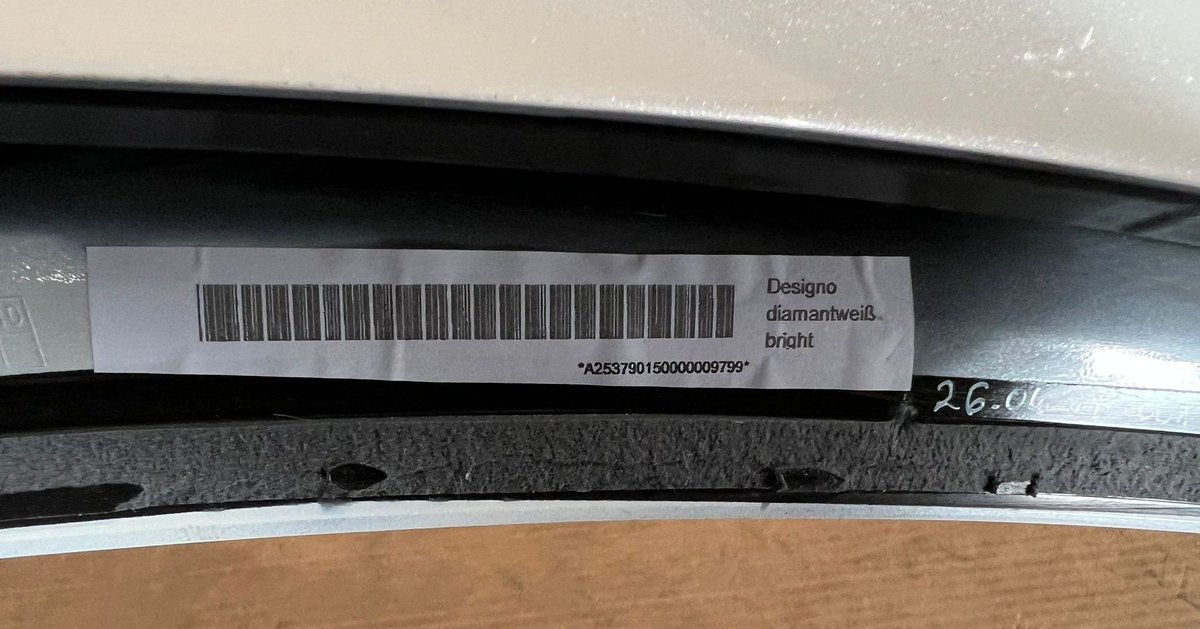 propelauto's tweet photo. Mercedes W253 GLC Boot Lid Spoiler A2537901500 #OnSale 

Shop now at #PropelAutoParts 

#GenuineOriginal #BootSpoiler #W253 #GLC250 #GLC300 #SG #MercedesBenz #Spoiler #Bodyparts #Spareparts #Autoparts #Carparts #MercedesParts #marketingtwitter #onlinestore #Shopping #Buy #Now https://t.co/8VIJ6EXsIG