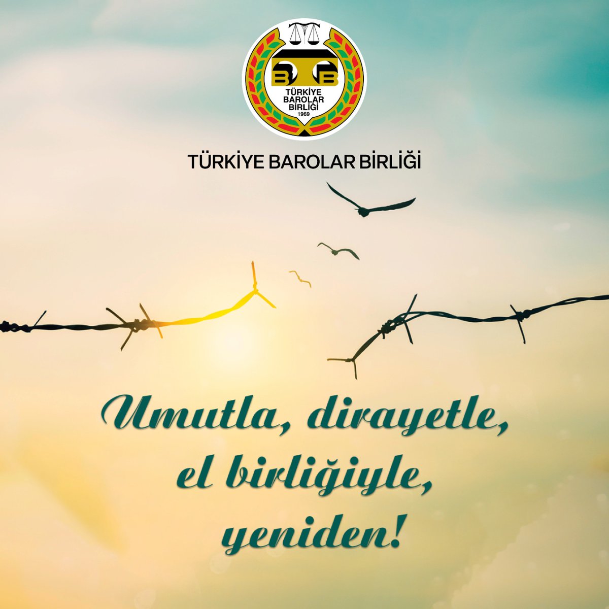 barolar's tweet photo. Umutla, dirayetle, el birliğiyle, yeniden! ⚖️

Umudu yeniden büyüten tüm meslektaşlarımızın Avukatlar Günü kutlu olsun!

#5NisanAvukatlarGünü

👉 https://t.co/Bm6eg13Zrl https://t.co/2wpG88OQfU