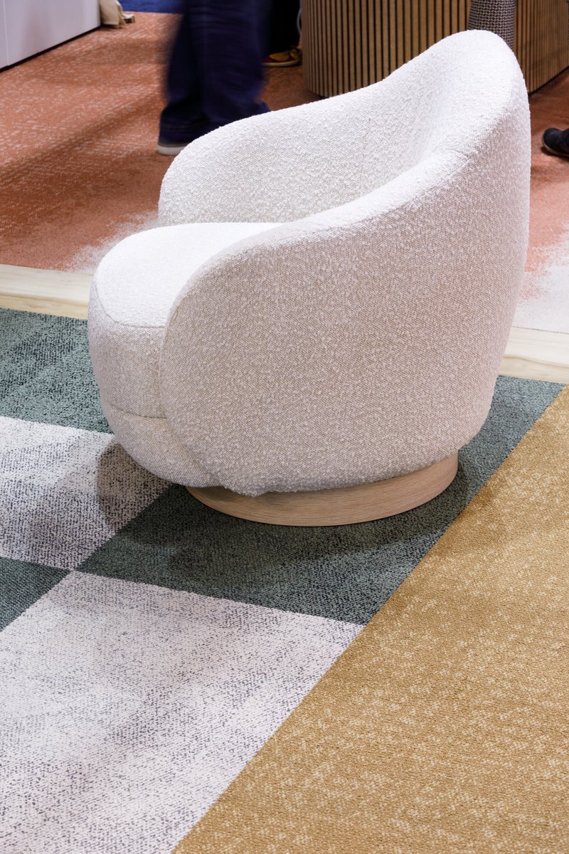 🗓 Retrouvons-nous au salon <a href="/WorkspaceExpo/">Workspace Expo</a> jusqu'au 6 Avril! Nos équipes vous attendent au stand N22/O18 pour vous présenter tous nos revêtements de sol #BasCarbone adaptés à l'aménagement d'une large variété d’ #espacedetravail.#bureaux #environnementdetravail #WorkspacExpo