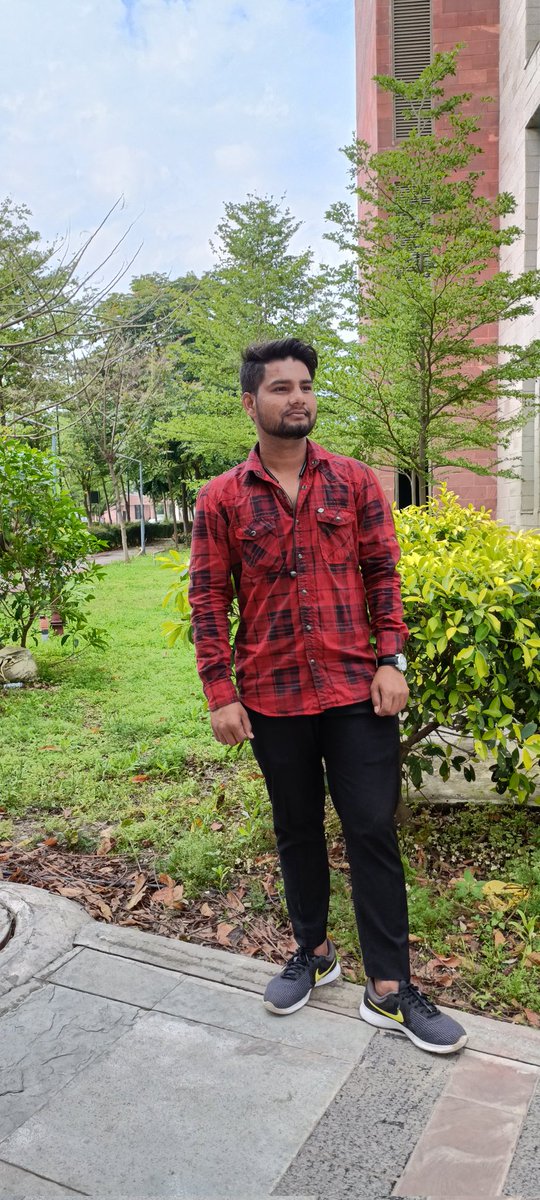 MdArifH03440587's tweet photo. #In_university Punjab https://t.co/KlGnhoLRTm