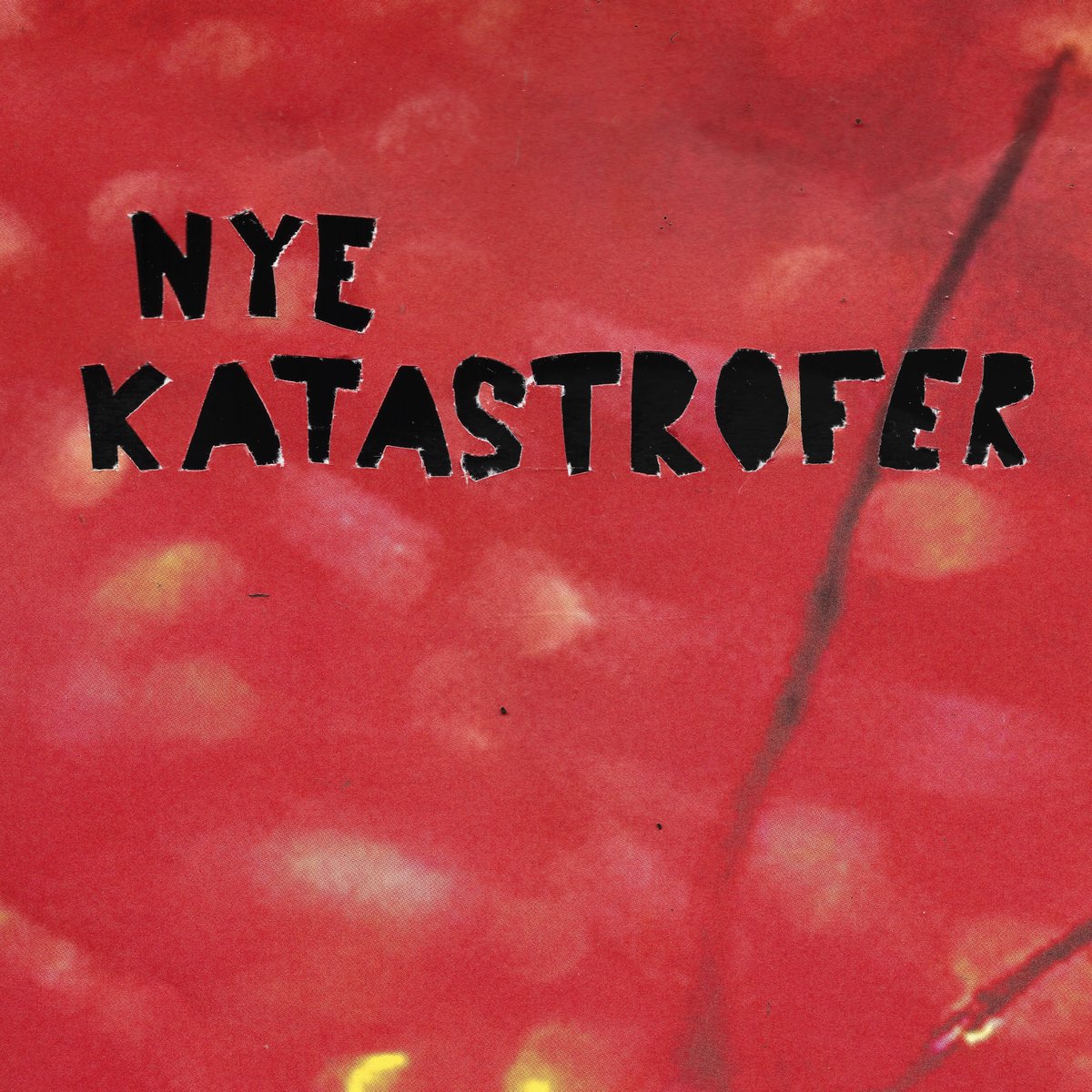 open.spotify.com/artist/1trCqKi…