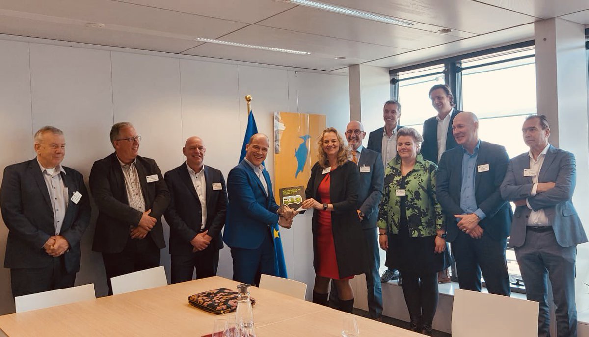 Daniel Mes tweet media