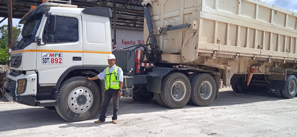 Ora Et Labora Marketing Tyre on Site