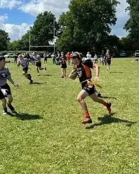 Does your child fancy trying a new sport ? Waveney Wolves flag American football team is looking for new players ages 7-16. We play the non contact version of the game where you can learn all the fundamentals, drop us a message for more information 🏈🐺🏈🐺
#PartofthePack