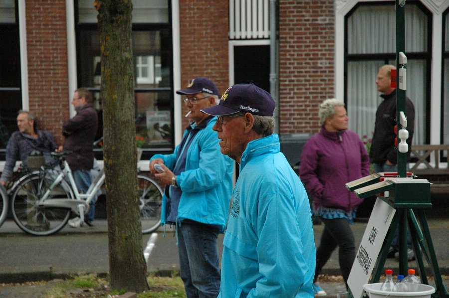 In Memorian Freek Helvrich - lanenkaatsen.nl/?p=2453 - 
Vorige maand is ook een oud vrijwilliger van het Lanenkaatsen overleden in de persoon van Freek Helvrich. Freek was een stille kracht in het keurmeesterkorps. Al in 1996 maakte hij deel uit van de vaste keurmeestergroep. ...