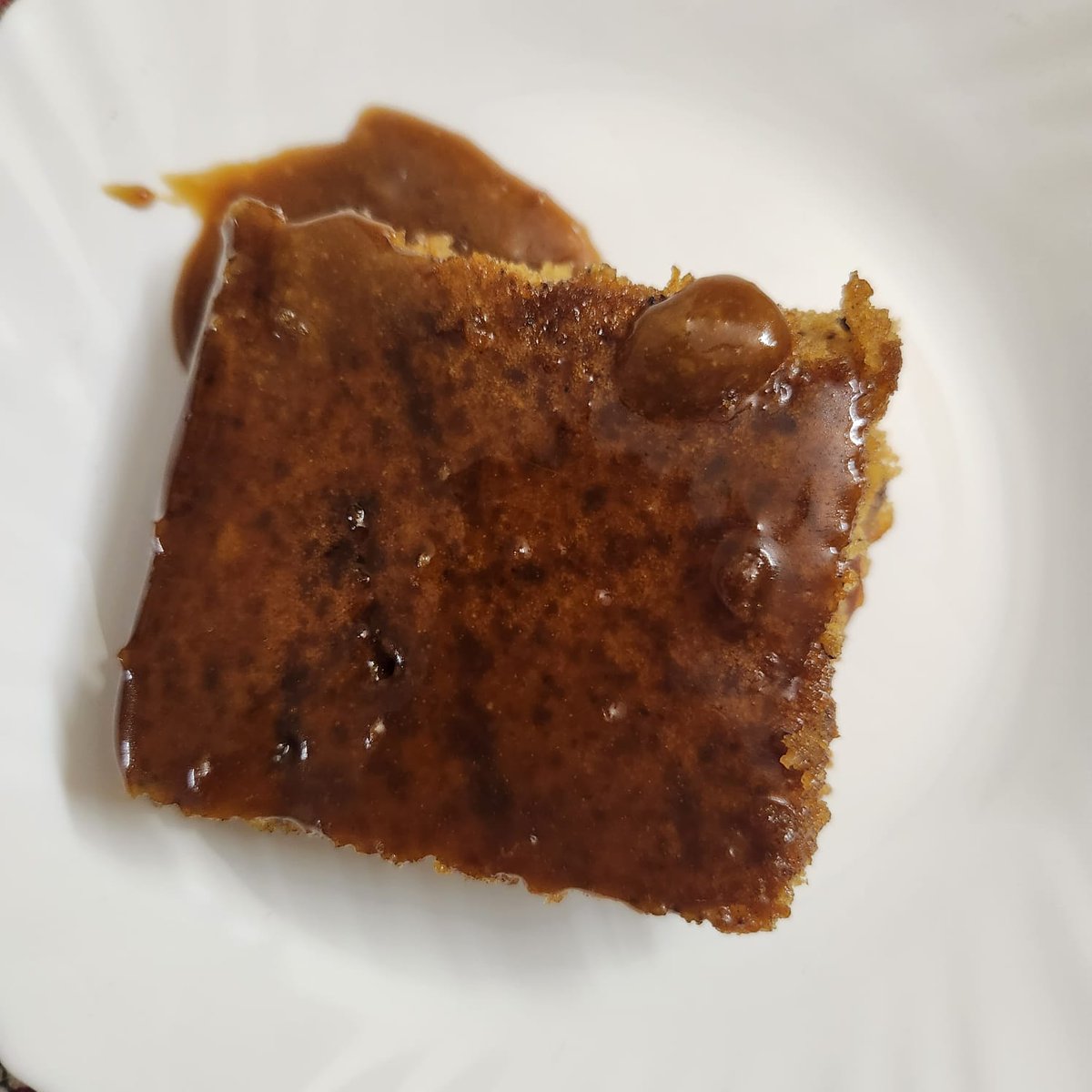 home_culinary's tweet photo. How about a sticky dates pudding for dessert today ?
https://t.co/YiGCGuWdv5
.
#RecipeOfTheDay  #datespudding #stickydates #stickydatespudding https://t.co/a4cYWqZUF4