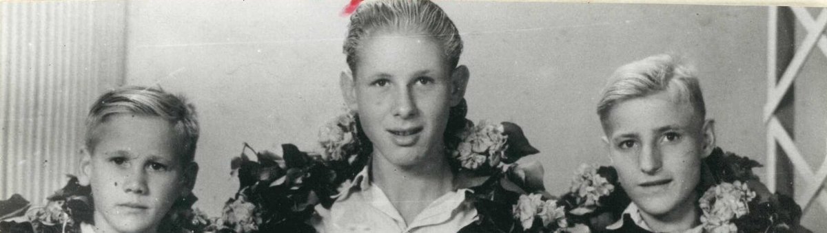 In Memorian Meile Wierda - lanenkaatsen.nl/?p=2456 - 
Vorige maand overleed oud lanenkaatsenkoning Meile Wierda. Meile was een deelnemer van het eerste uur en werd in 1950 geloot in partuur 11 met J. Knol en P. Veltman Sr. Hij nam toen deel aan groep 1 (12-17 jaar) Een jaar la...