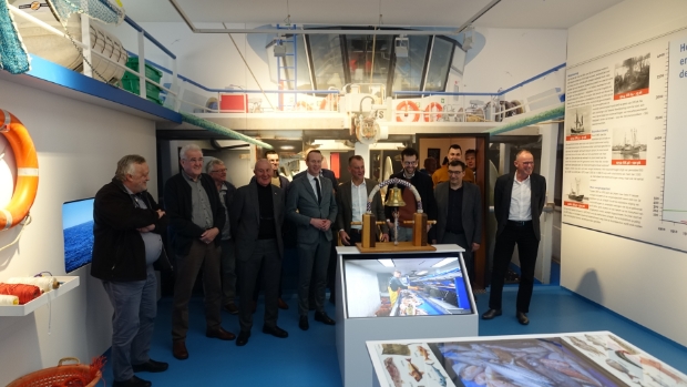 visserijnieuws's tweet photo. Flyshooten in het museum -  https://t.co/AsTPhaut06 https://t.co/Wv7hjGrByU
